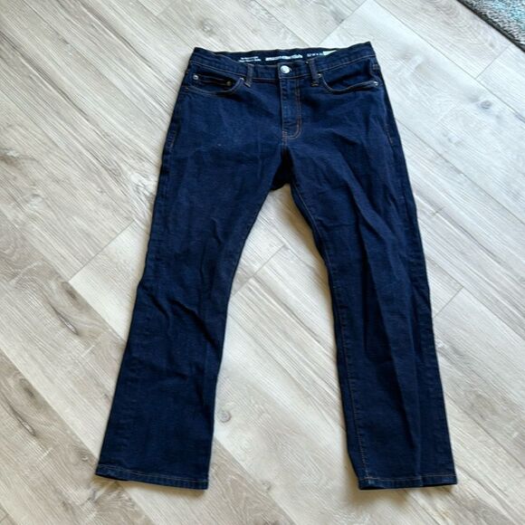 Amazon Essentials Dark Wash Bootcut Straight Leg Jeans 32x28 - Picture 1 of 4